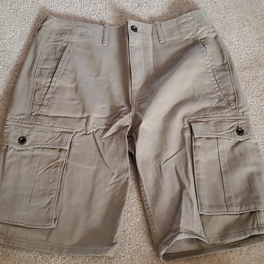 Mens shorts size 30 Levi's